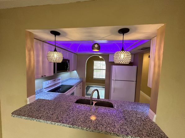 4302 Santa Barbara Blvd #16