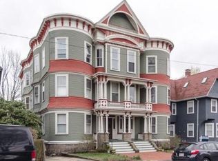 20 Mellen St UNIT 1, Dorchester Center, MA 02124