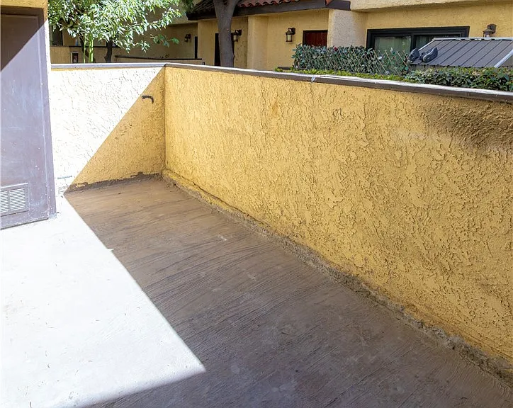 13540 Hubbard St #26 — Photo 5