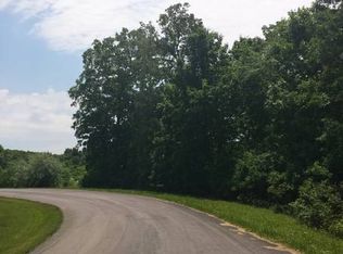 150 Spring House Ln, Troy, MO 63379