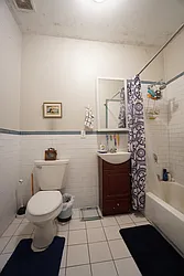 Rented by Rennit Inc.