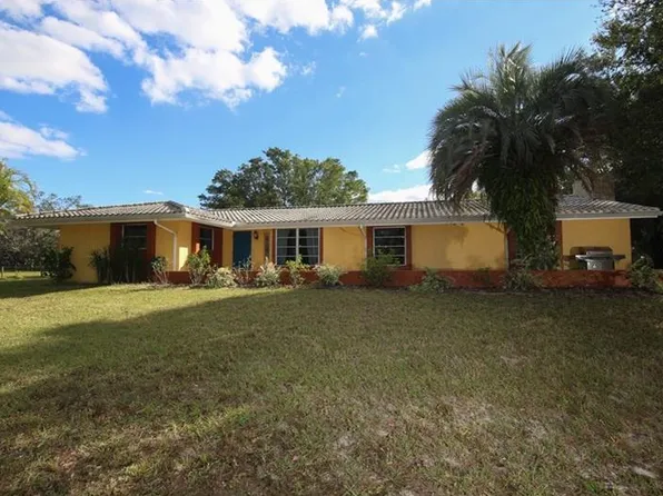 22226 State Route 64 E, Bradenton, FL 34211