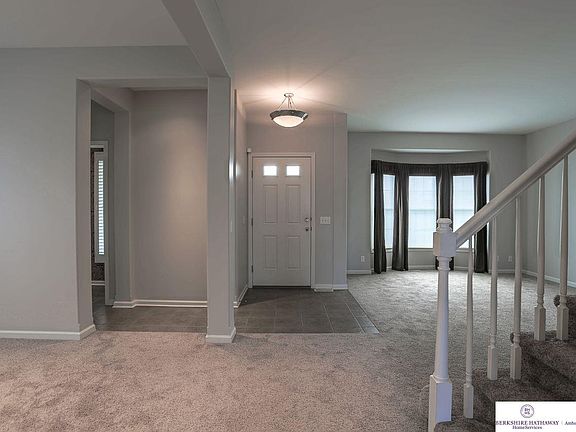 3rd image of 7812 S 168th Ave