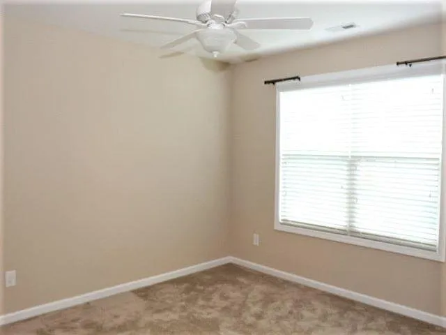 717 Minerva Dale Dr — Photo 18