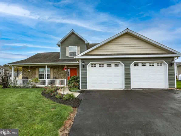 177 Masters Dr, Denver, PA 17517
