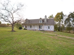 2301 Chester Harris Rd, Woodlawn, TN 37191