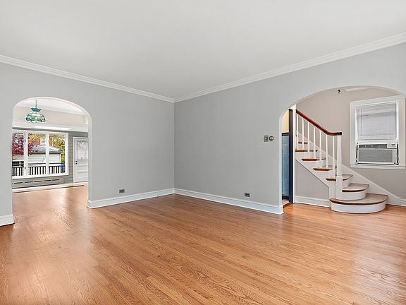 5th image of 5633 N Central Park Ave