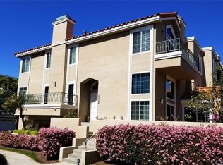 6066 Broadstone Cir, Huntington Beach, CA 92648
