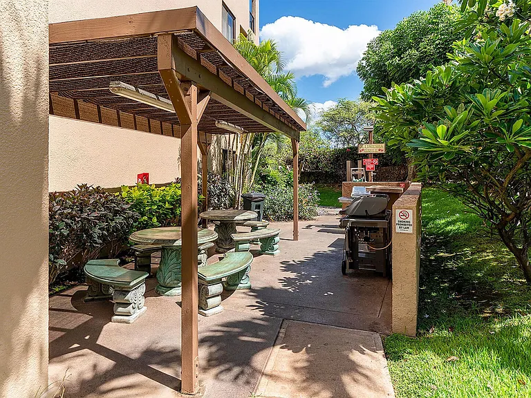 S Kihei Rd — Photo 35