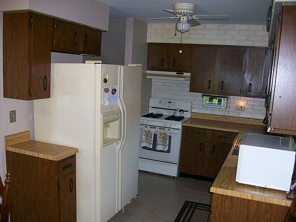 4th image of 16816 91st Ave