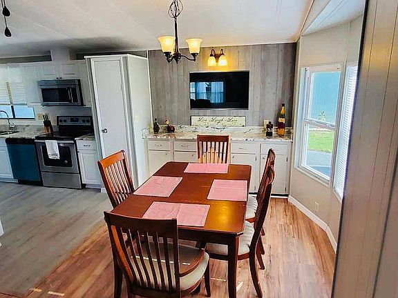 2nd image of 1006 Karney Dr