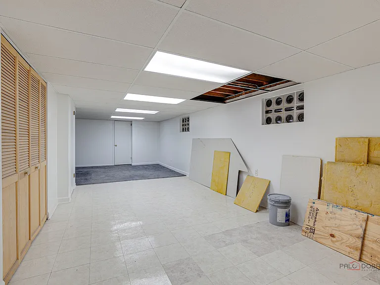334 Euclid Ave — Photo 30