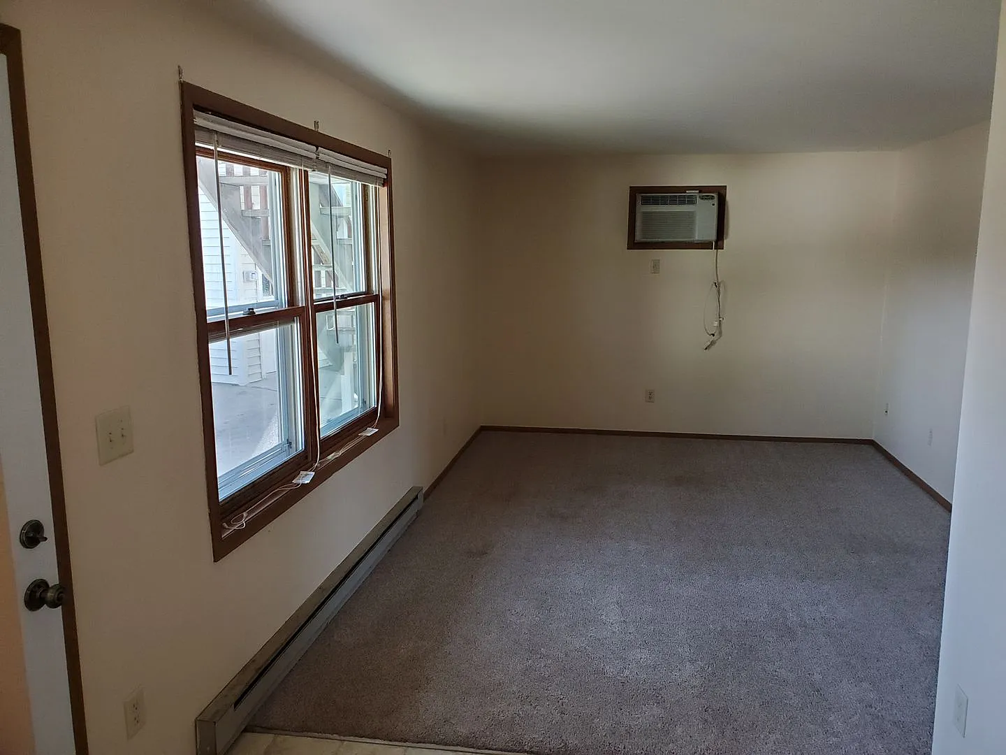522 Bronson Rd — Photo 4