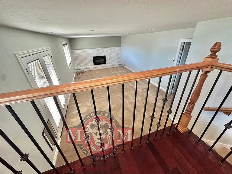 12128 S Woodridge Rd — Photo 16