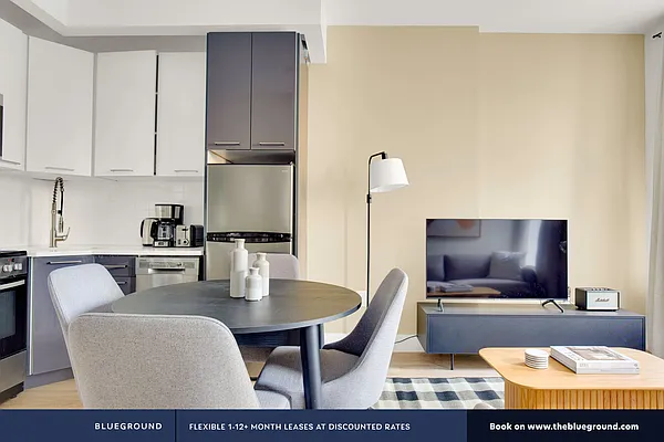 Rented by The Blueground | media 7