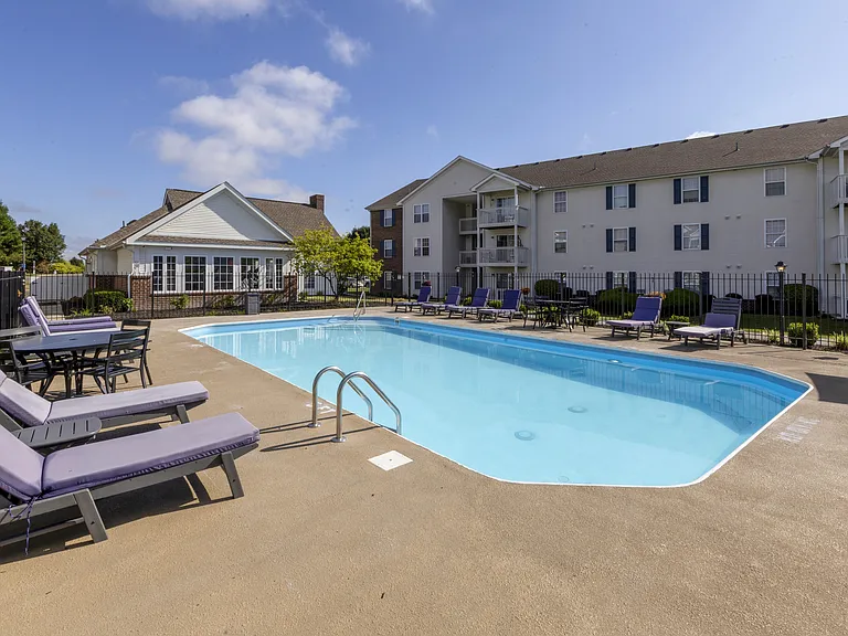 Trinity Lakes Apartments — Photo 10