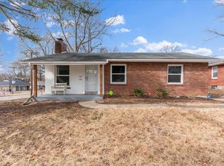1501 Quendo Ave, Saint Louis, MO