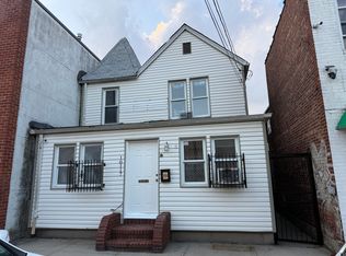 10117 94th Ave, Jamaica, NY 11416