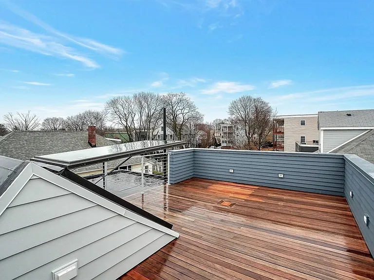 297 Concord Ave #1 — Photo 20