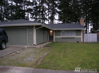 1046 NW Elwha St, Oak Harbor, WA 98277