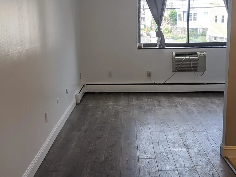 35 Glencoe St #24 — Photo 12