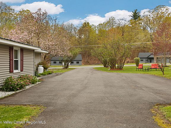 4th image of 650 Granite Road