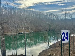 24 Sleepy Hollow Rd, East Bernstadt, KY