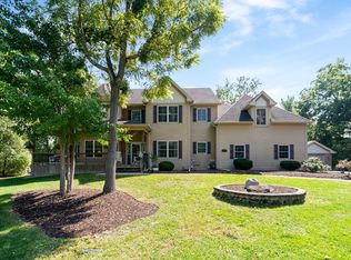 730 Council Hill Rd, Dundee, IL 60118