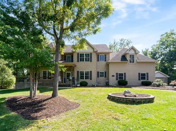 730 Council Hill Rd, Dundee, IL 60118