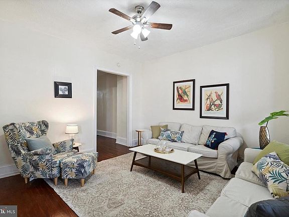 2nd image of 4628 Sansom St #A