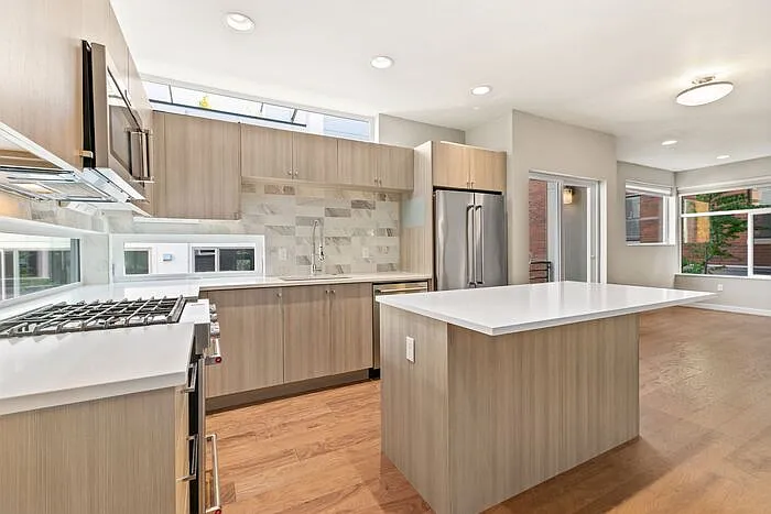 4107 SW Oregon St — Photo 30