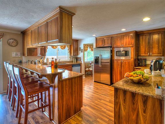 3rd image of 4125 S Driftwood Dr