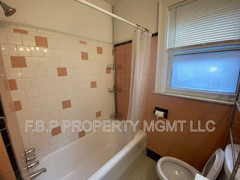 3831 Waverly St #1 — Photo 5
