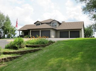 10065 4th St NE, Hanover, MN 55341