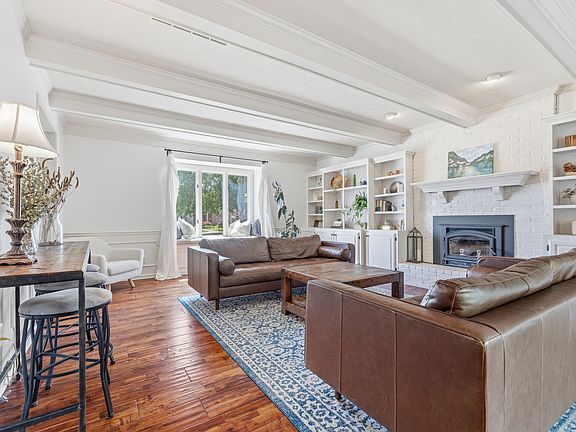 5th image of 4736 Minton Ct