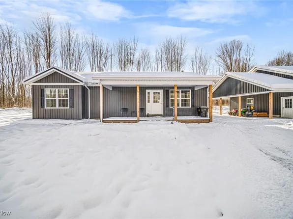 1750 State Rd, Rock Creek, OH 44084
