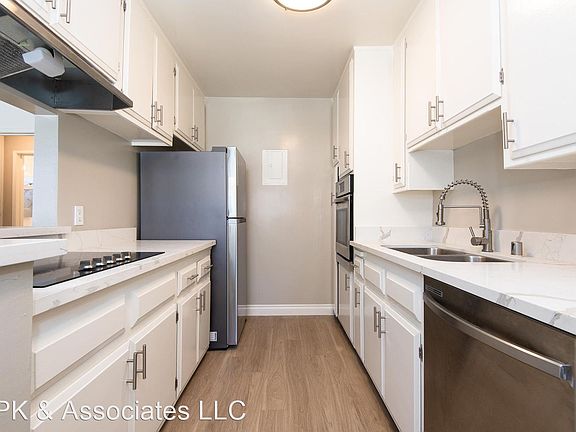 5th image of 1829 Corinth Ave #11315116