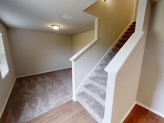 5th image of 8119 Apex View