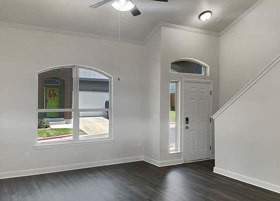 2nd image of 5800 Copse Ct #102