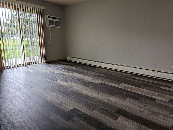 2nd image of 217 Virginia Ave NE APT 16
