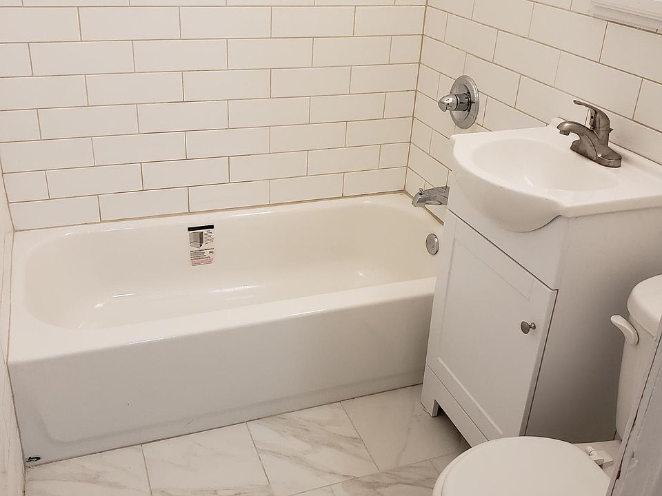 2nd image of 6007 Shisler St