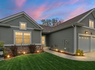 354 Lake Vista Dr, Chesterton, IN 46304