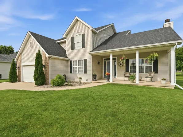 555 Lake Park Dr, Valparaiso, IN 46385