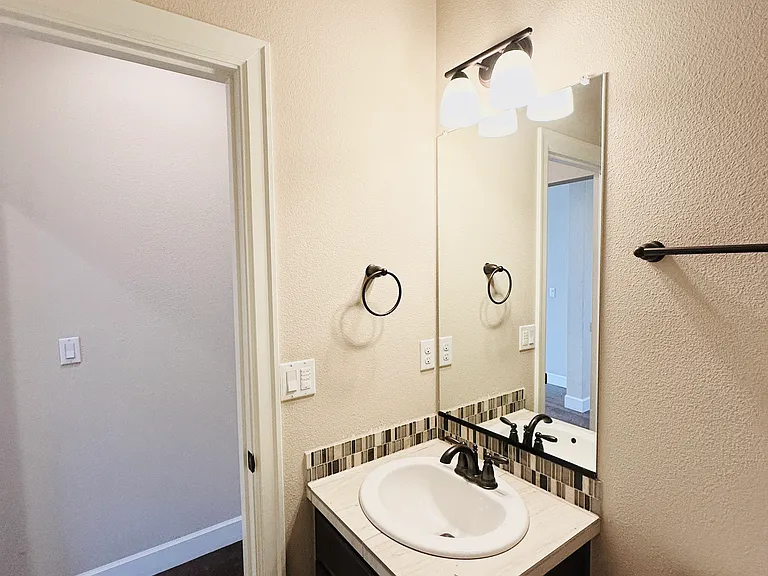 17090 NW Anita St — Photo 14