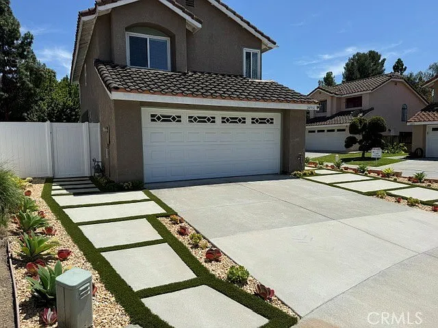 24936 Villarente St — Photo 1