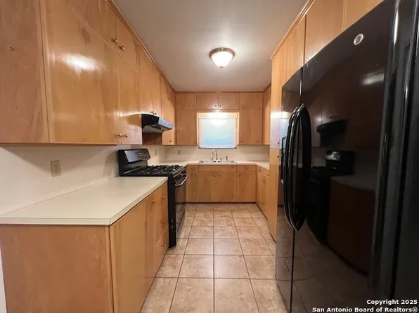 118 Ewing, San Antonio, TX 78201