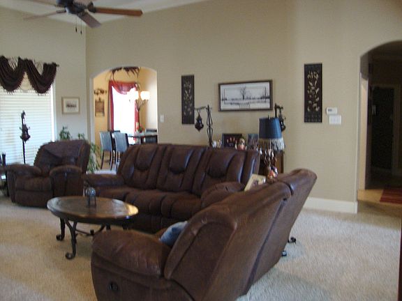 3rd image of 135 County Road 253