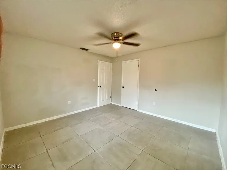 1534 Oak Dr — Photo 10