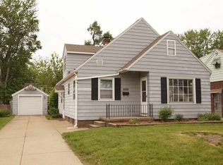 1500 W Circle Rd, Peoria, IL 61604