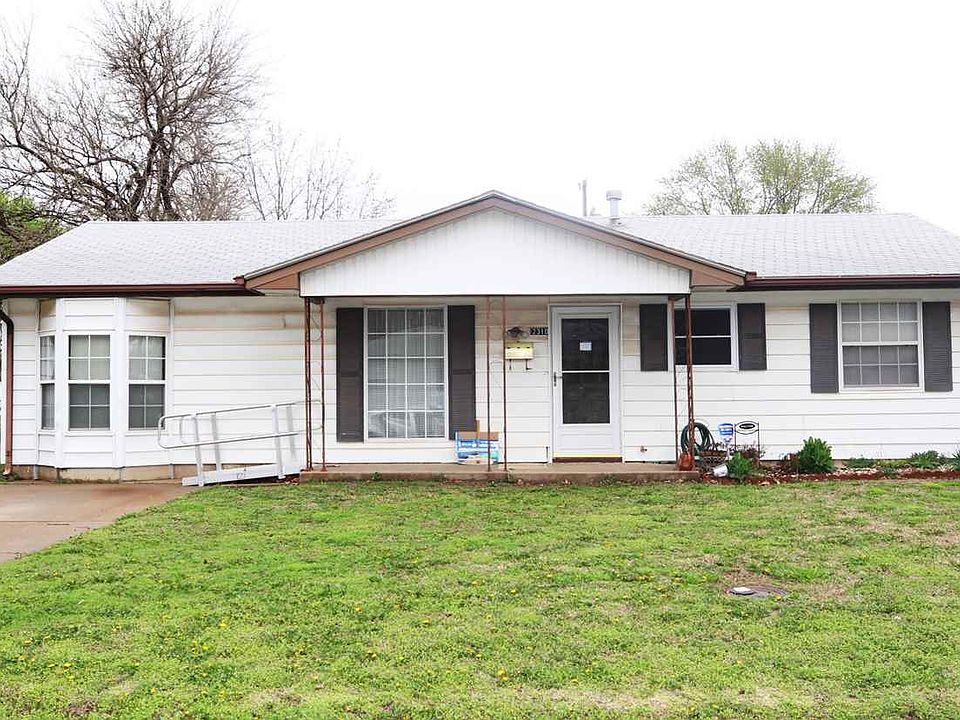 1st image of 2310 E Ash Ave